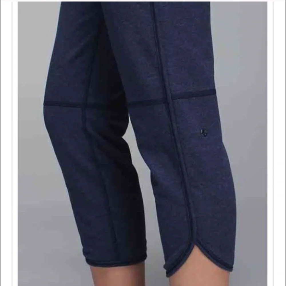 Lululemon Keep it Cool Crop - Picture 4 of 4